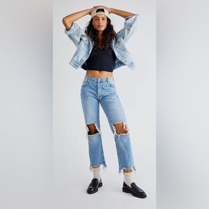 Free People “Maggie Mid-Rise Straight Jean” Size 25
